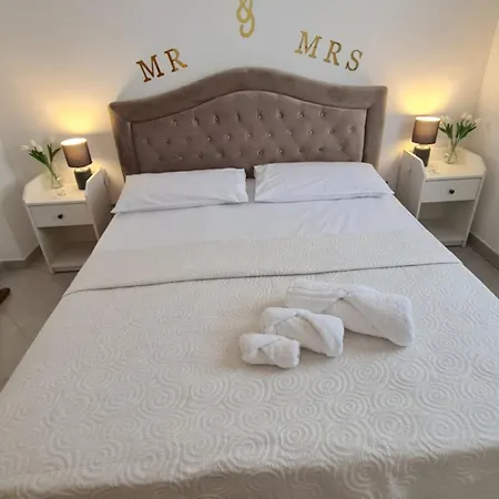 Holiday home Golden Hill Trabia