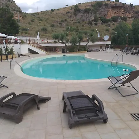 Holiday home Golden Hill