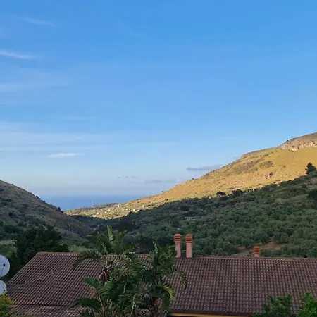 Holiday home Golden Hill Trabia